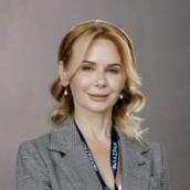 Юлия Дорн